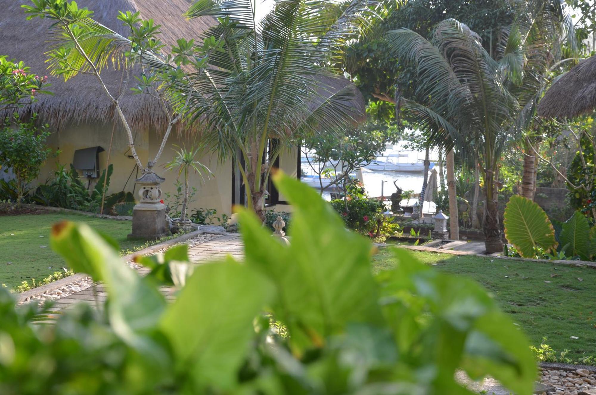Tamarind Beach Bungalow Lembongan Dış mekan fotoğraf