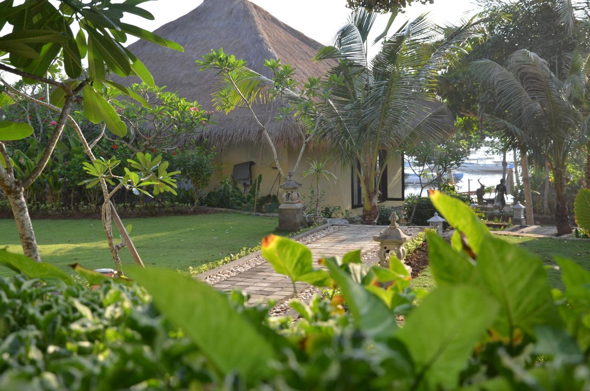 Tamarind Beach Bungalow Lembongan Dış mekan fotoğraf