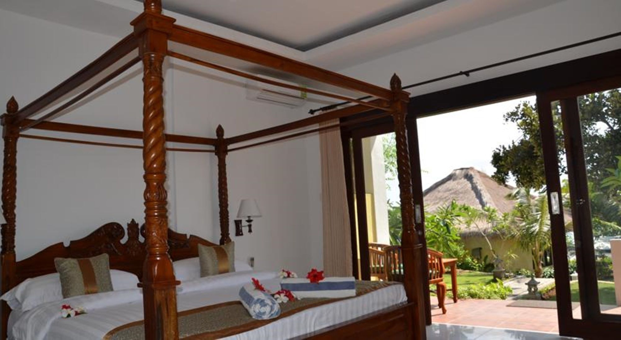 Tamarind Beach Bungalow Lembongan Dış mekan fotoğraf