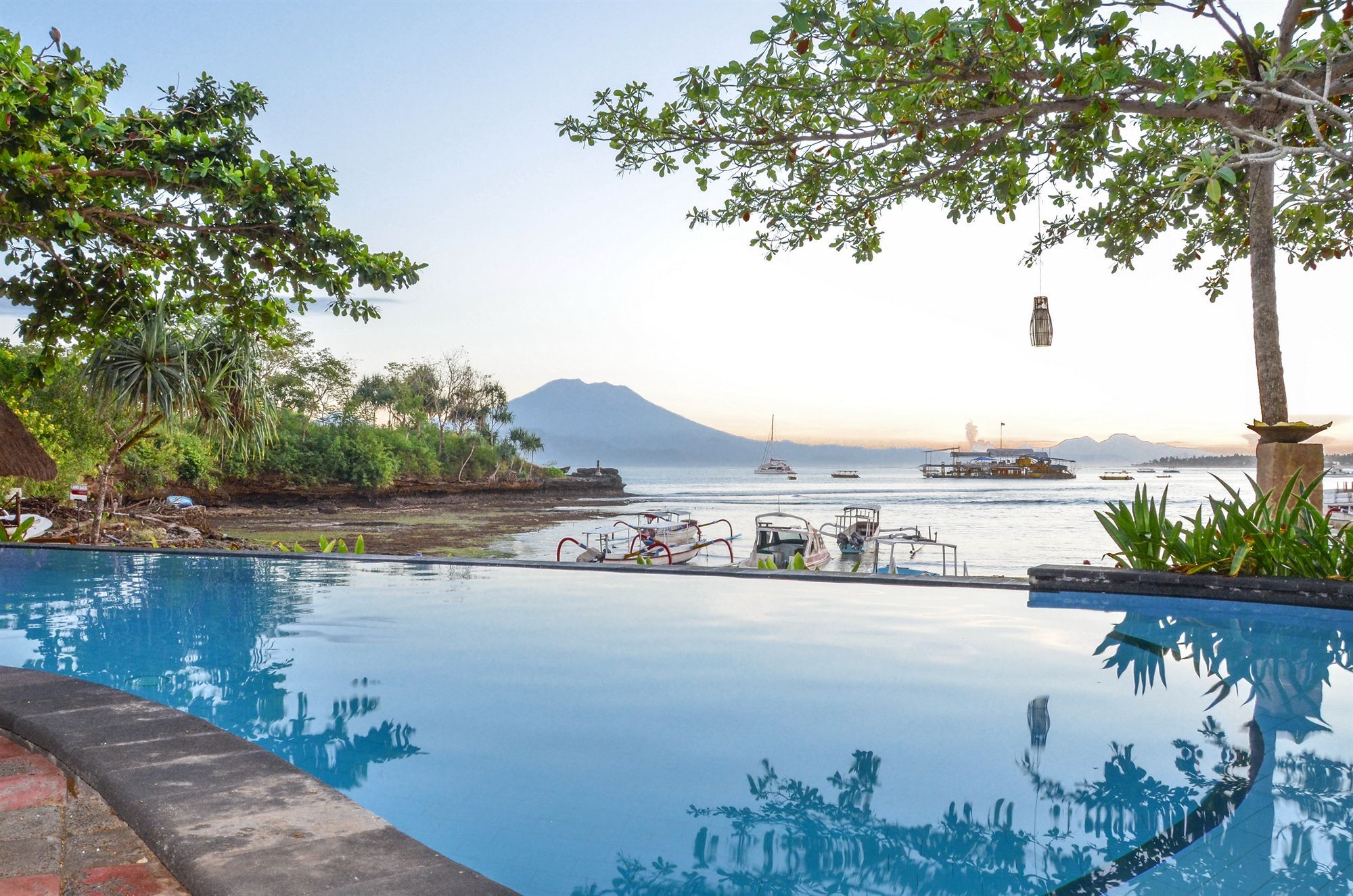 Tamarind Beach Bungalow Lembongan Dış mekan fotoğraf